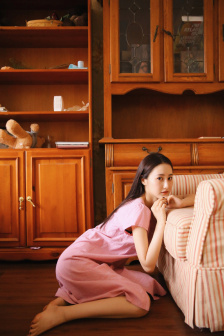 黑人大妈吃帝王蟹